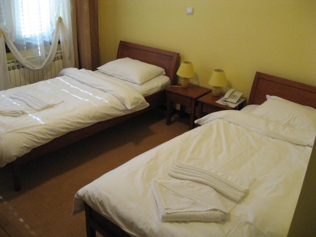 Hotel Vila Sunce Stara Pazova Camera foto